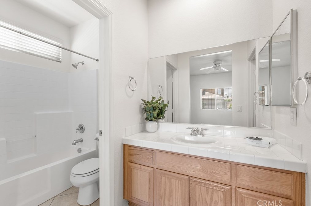 3714 Pondera St, Lancaster CA  93536-1448 exterior