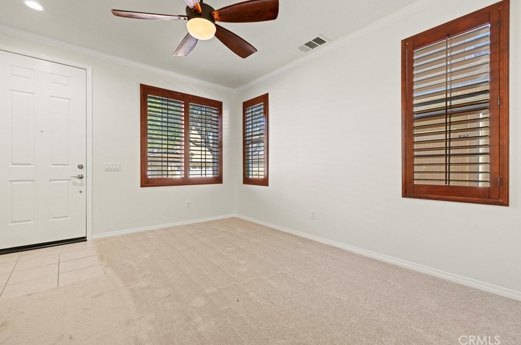 26010 Zaddison Ct, Santa Clarita CA  91350-8534 exterior