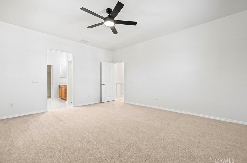 26010 Zaddison Ct, Santa Clarita CA  91350-8534 exterior