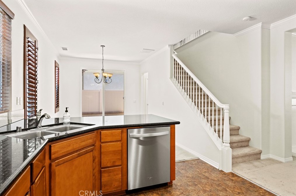 26010 Zaddison Ct, Santa Clarita CA  91350-8534 exterior