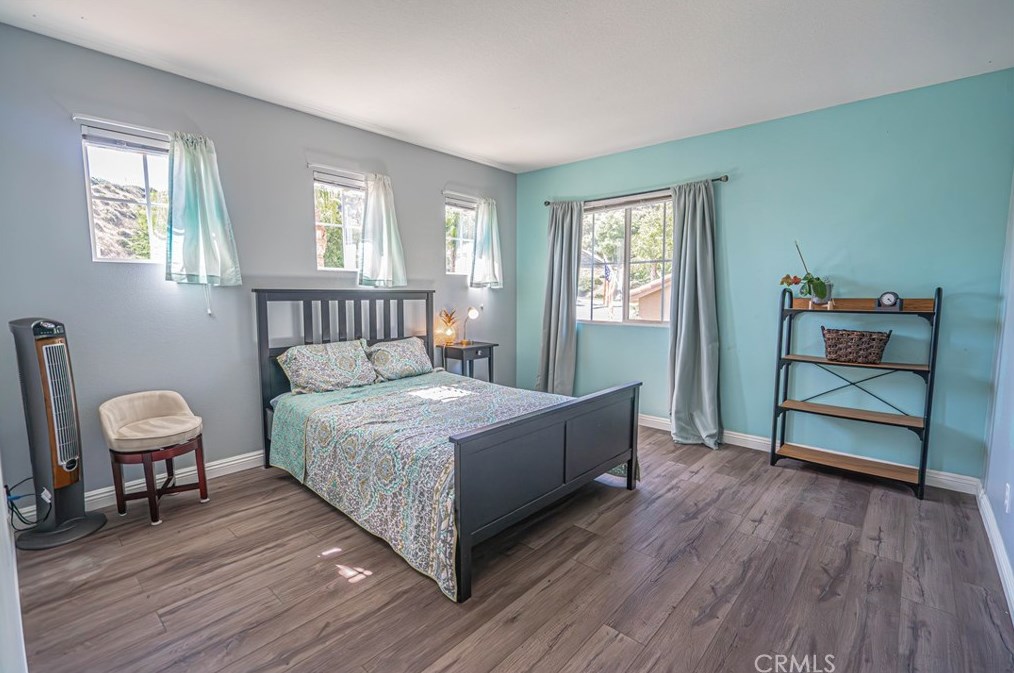 30425 Star Canyon Pl, Santa Clarita CA  91384-4714 exterior