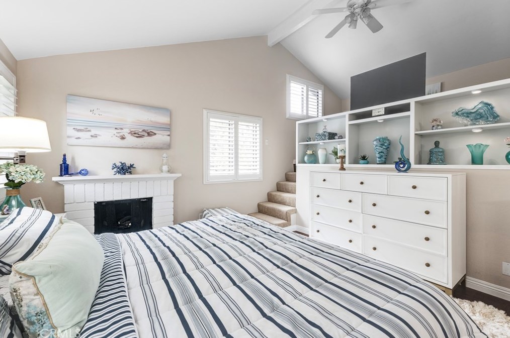 1 Rainbow Rdg Rd, Pomona CA  91766-4910 exterior