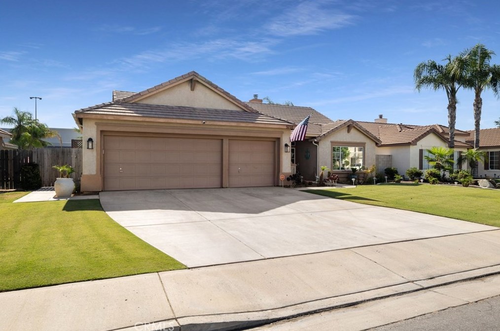 5710 Running Brook St, Bakersfield, CA 93312-5346