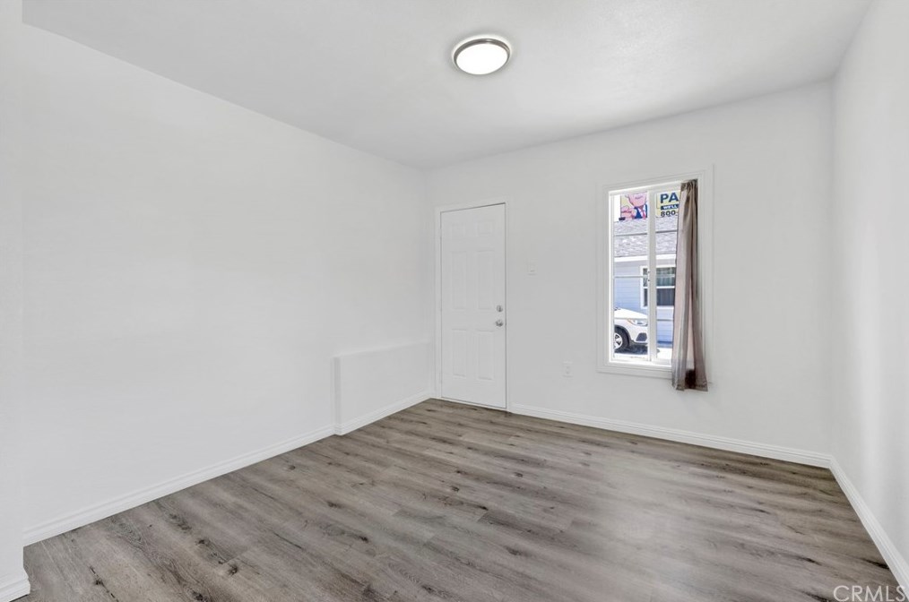 1732 Pacific Coast Hwy, Long Beach CA  90806-5830 exterior