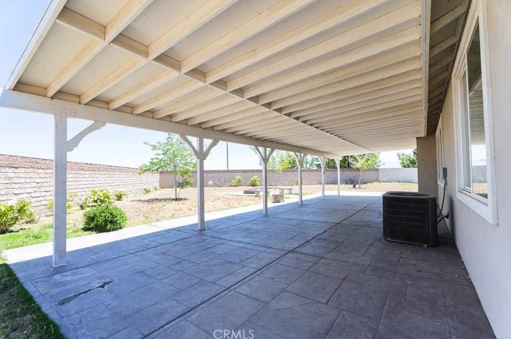 6927 Adainville Dr, Palmdale, CA 93552-3407