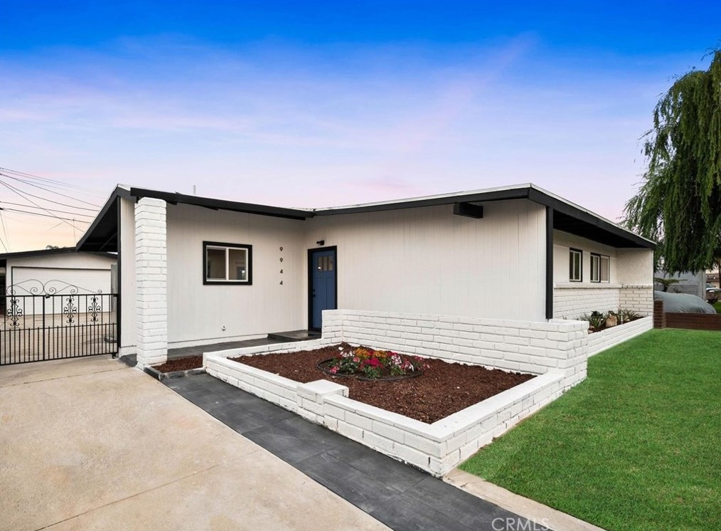 9944 Rutland Ave, Whittier, CA 90605