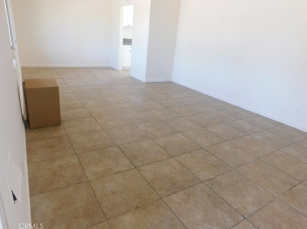 2144 Sweetbrier St, Palmdale, CA 93550-4054