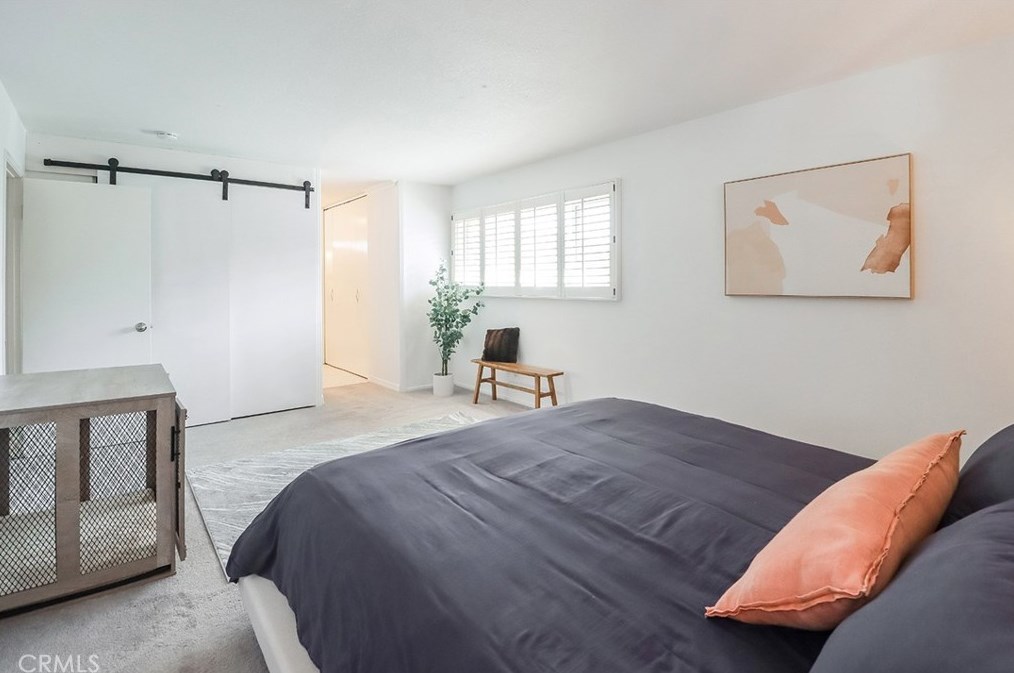 2506 Ciro Ave, Thousand Oaks CA 91360-1601 exterior