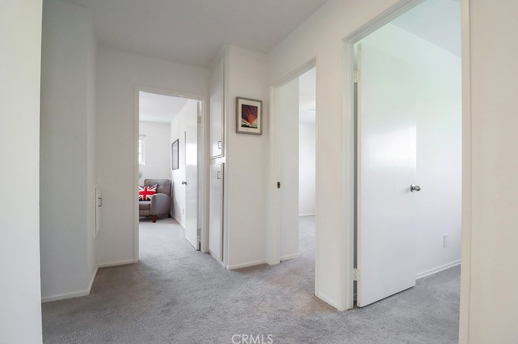 2506 Ciro Ave, Thousand Oaks CA 91360-1601 exterior