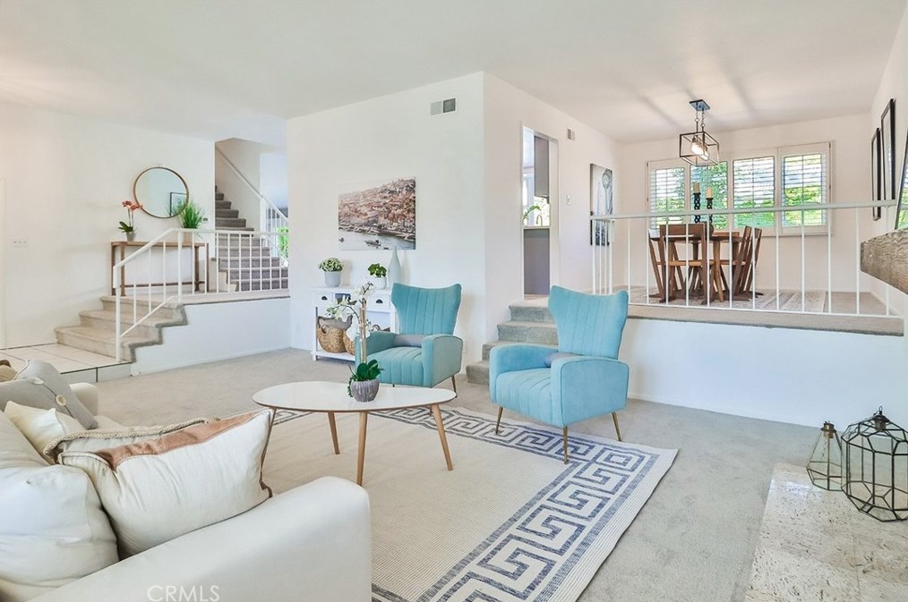 2506 Ciro Ave, Thousand Oaks CA 91360-1601 exterior