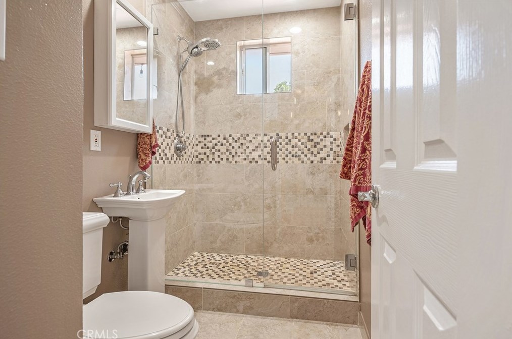 163 Flittner Cir, Thousand Oaks CA  91360-5903 exterior
