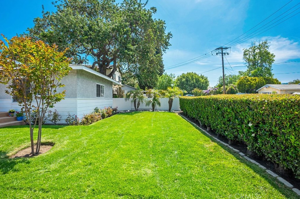 163 Flittner Cir, Thousand Oaks CA  91360-5903 exterior