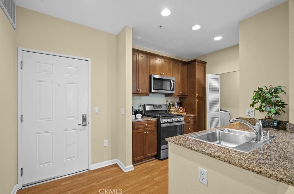 2238 Scholarship, Irvine, CA 92612