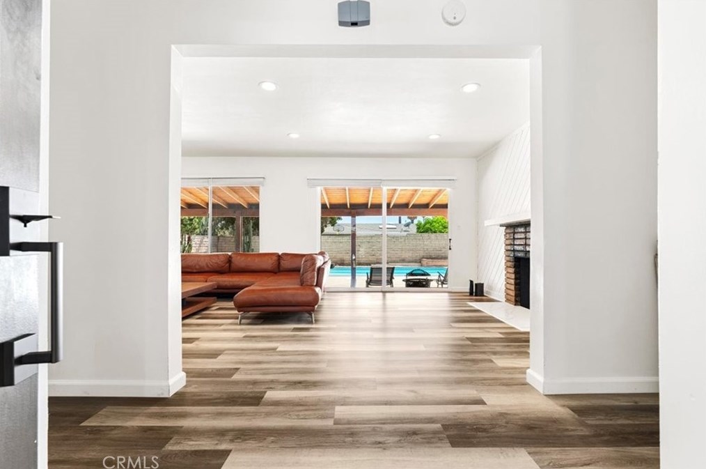 14930 Napa St, Van Nuys, CA 91402