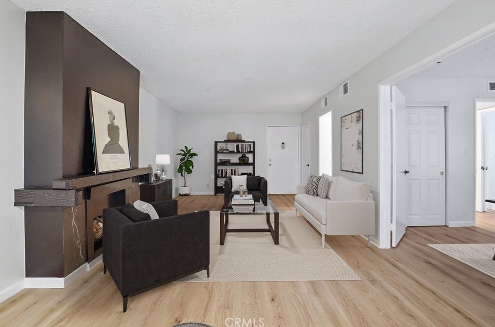 3103 Summertime Ln, Los Angeles, CA 90230-4590