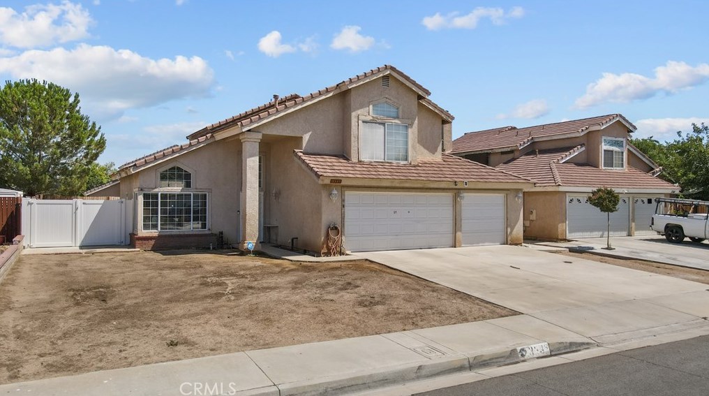 3335 Rollingridge Ave, Palmdale, CA 93550