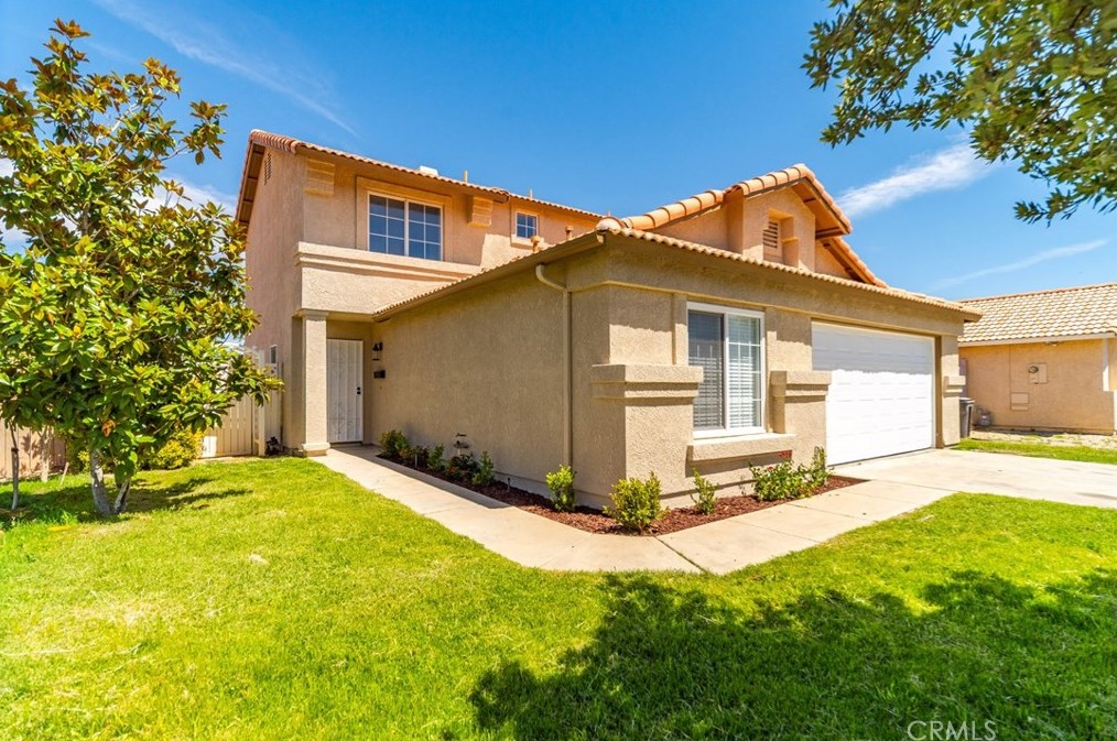 43810 5th St, Lancaster, CA 93535