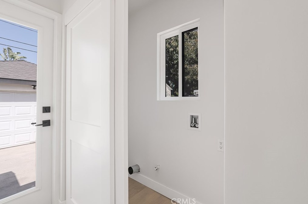 2476 Colby Ave, Los Angeles CA  90064-3004 exterior