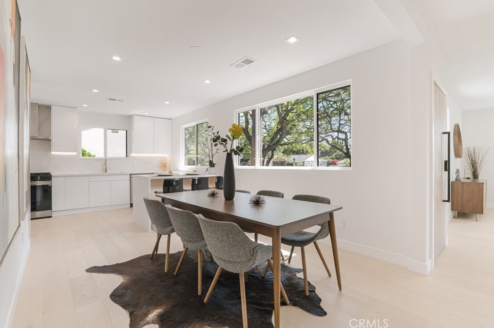2476 Colby Ave, Los Angeles CA  90064-3004 exterior