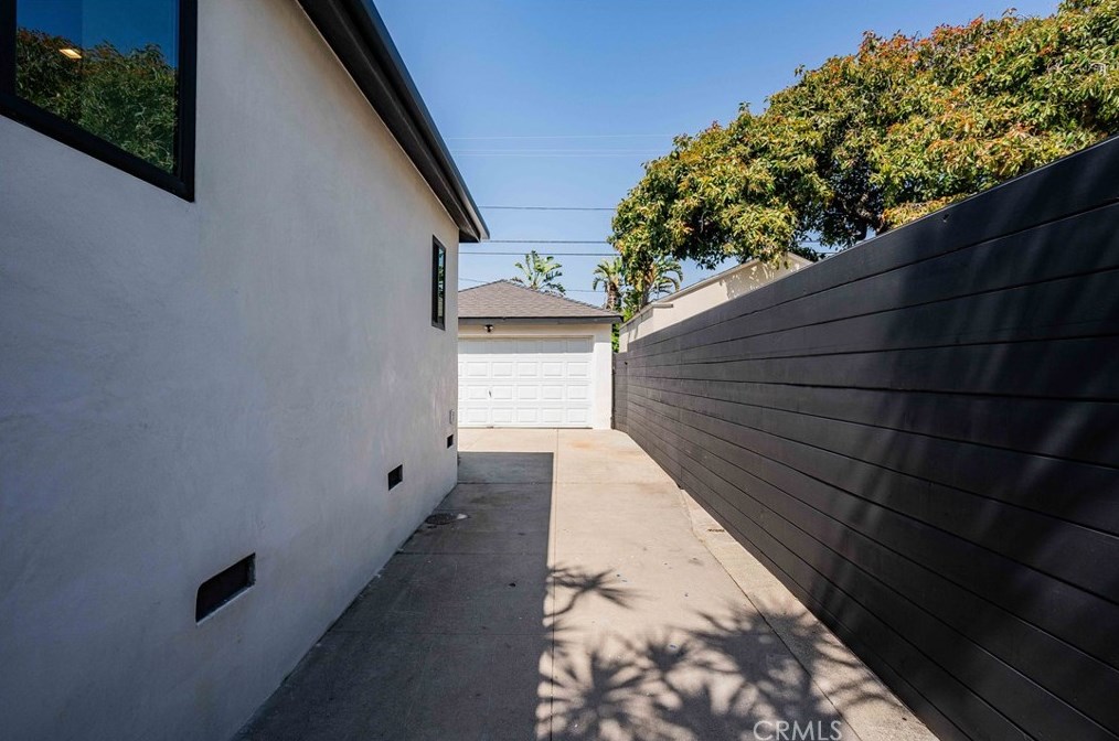 2476 Colby Ave, Los Angeles CA  90064-3004 exterior