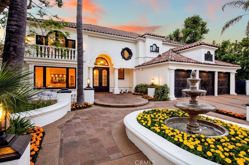 5529 Wellesley Dr, Calabasas, CA 91302