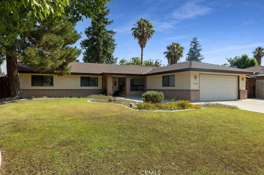 7800 Kamloops Dr, Bakersfield, CA 93309