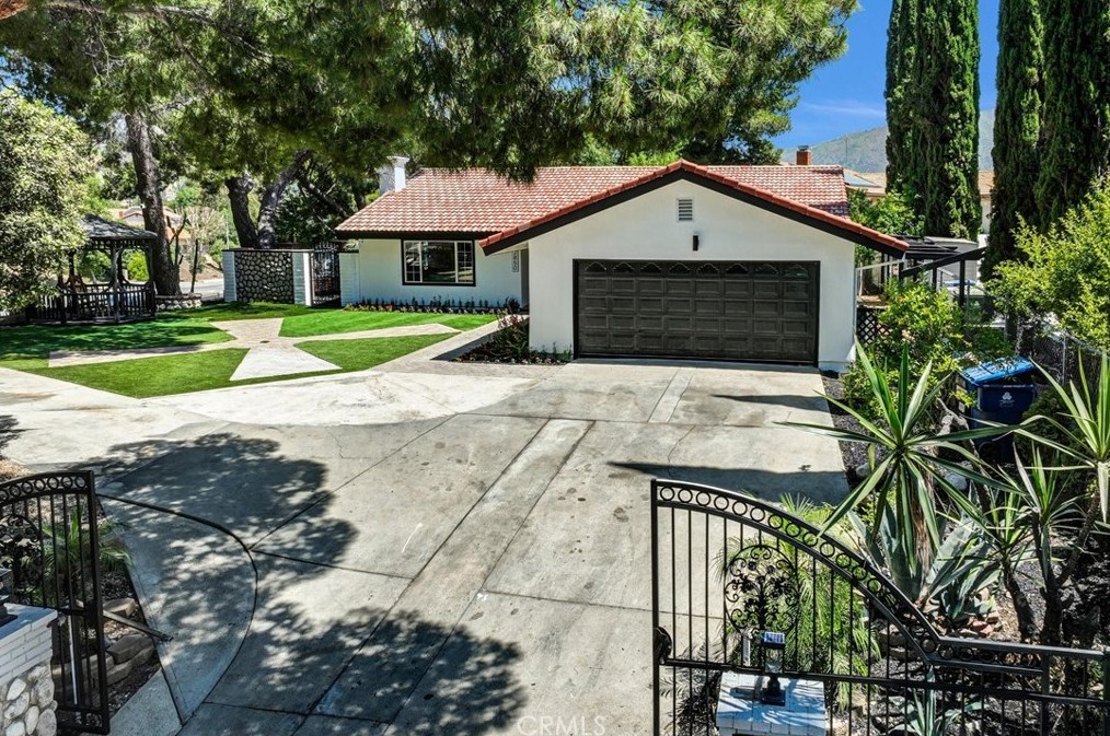 12850 Woodley Ave, San Fernando, CA 91344