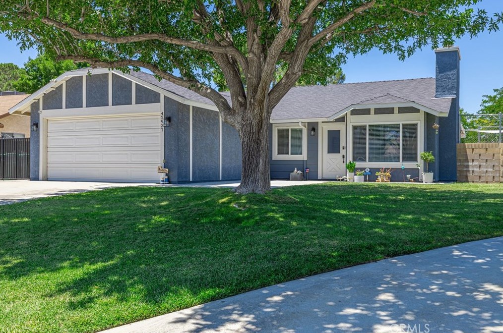 42937 Sunny Ln, Lancaster, CA 93536