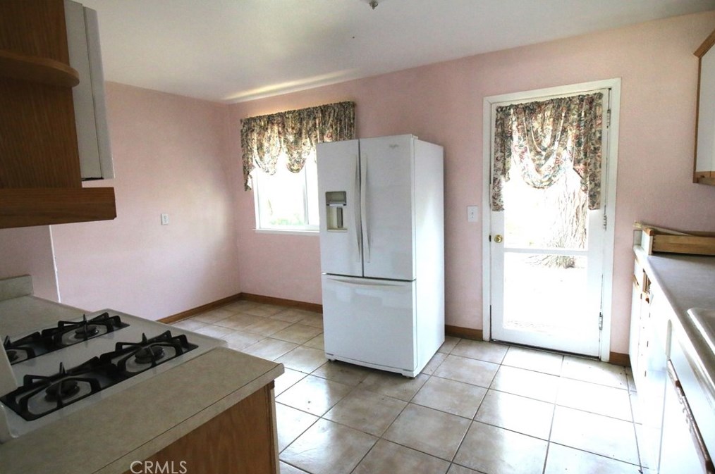 45305 Newtree Ave, Lancaster, CA 93534