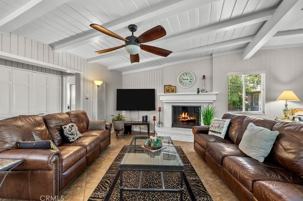 15221 Marson St, Van Nuys, CA 91402