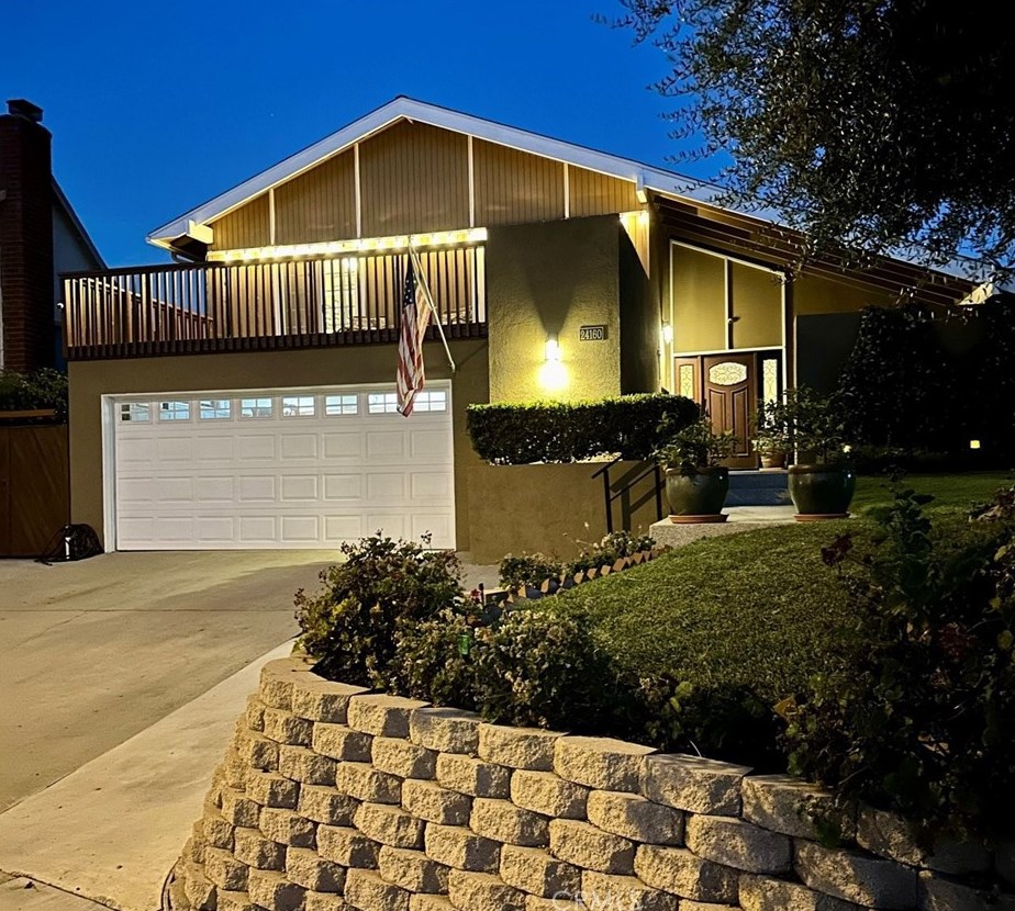 24160 Decorah Rd, Pomona, CA 91765