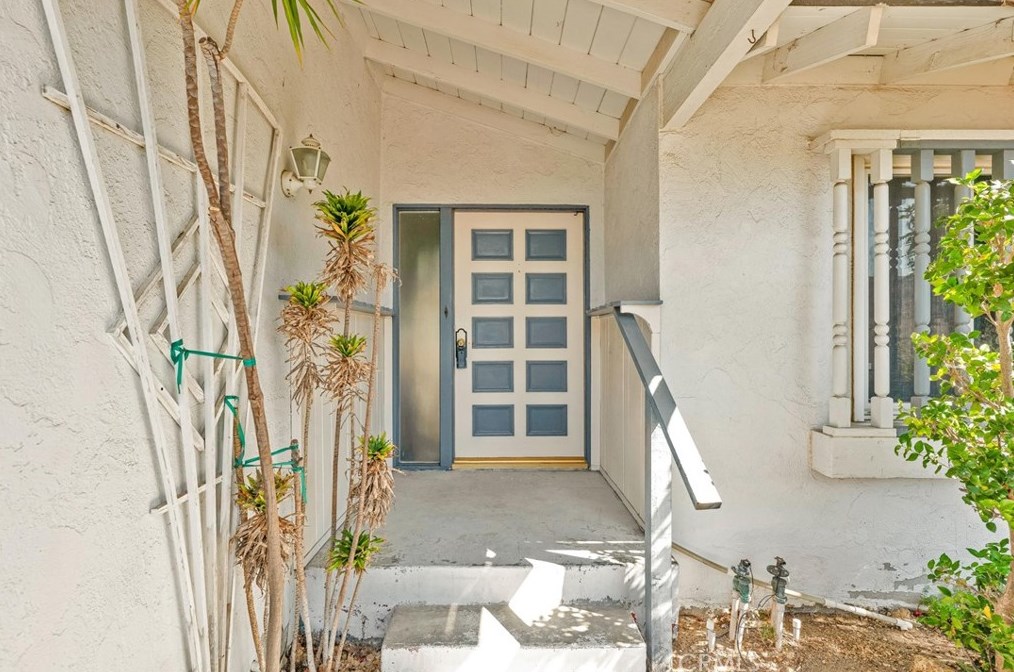 1709 Calle Artigas, Thousand Oaks, CA 91360