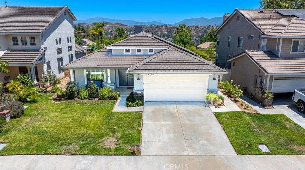 27708 Ron Ridge Dr, Santa Clarita, CA 91350-4333