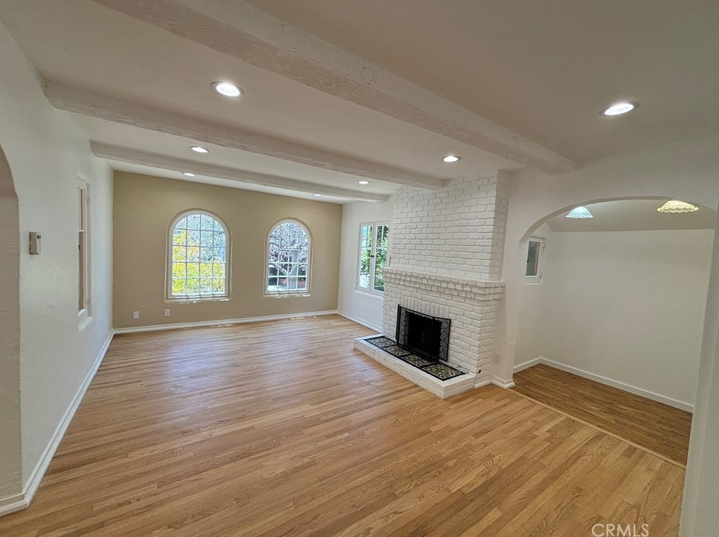 1818 Midvale Ave, Los Angeles, CA 90025