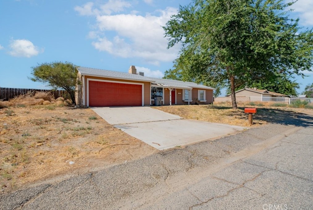 17152 Valeport Ave, Lancaster, CA 93535