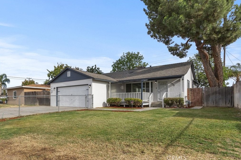 1905 Stillman Ave, Bakersfield, CA 93304