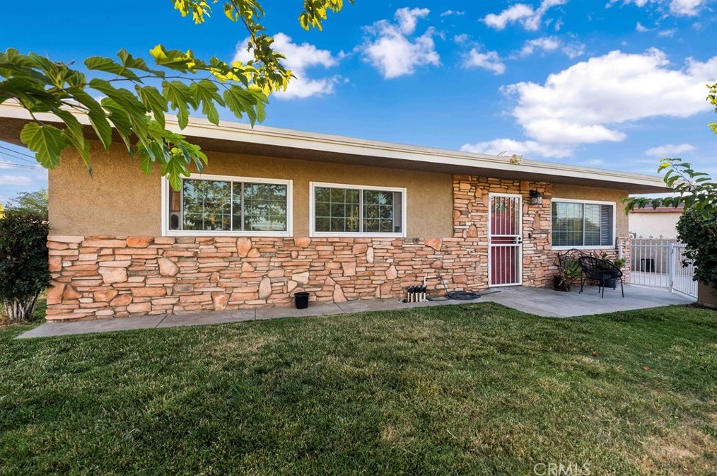 37803 Melton Ave, Palmdale, CA 93550