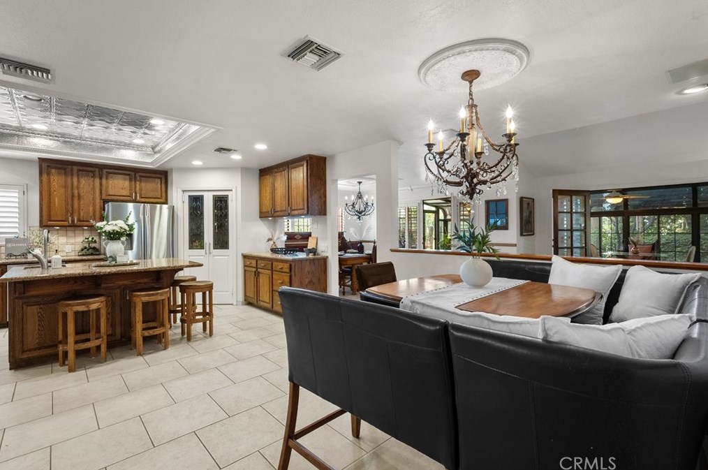 23229 8th St, Santa Clarita CA  91321-2601 exterior