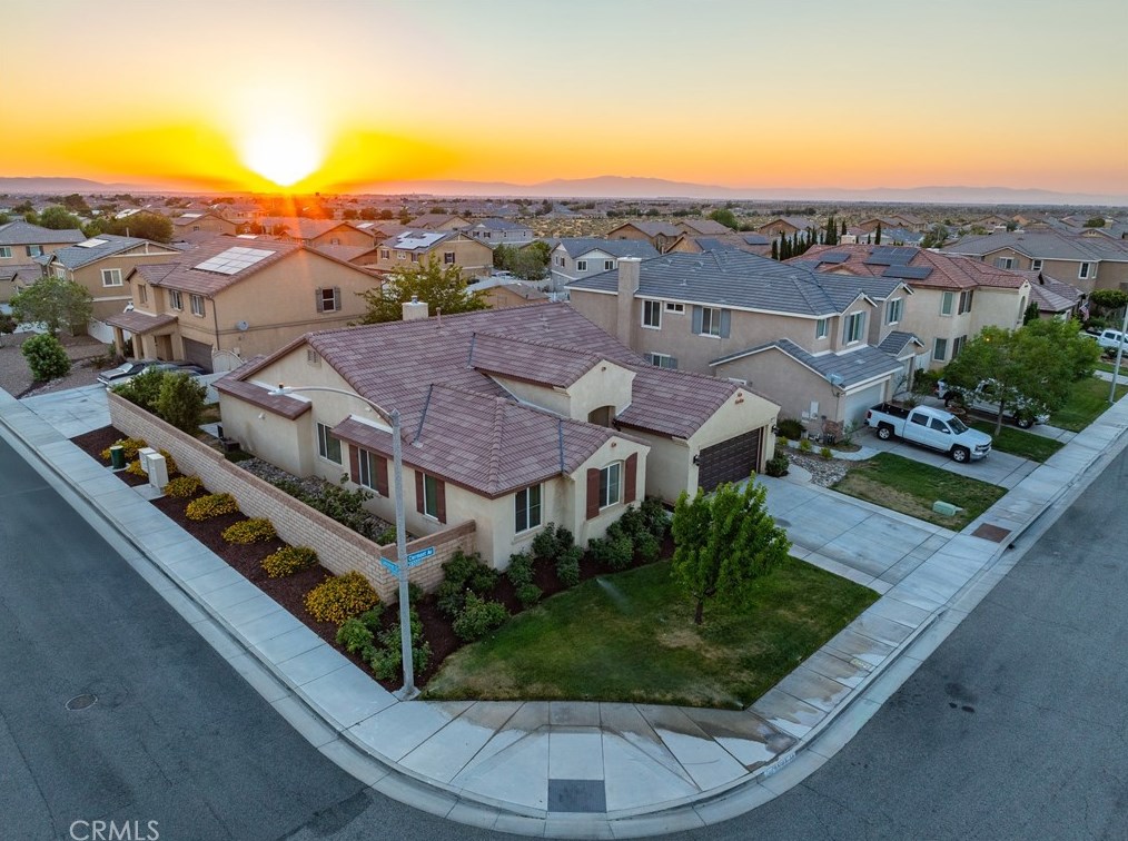 38015 Clermont Ave, Palmdale, CA 93552