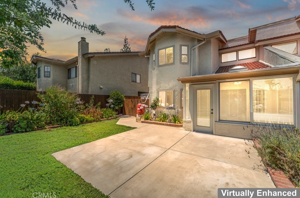30422 Passageway Pl, Calabasas, CA 91301