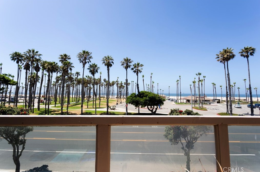 668 Island View Cir, Naval Base Ventura County, CA 93041