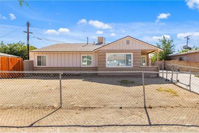 44226 2nd Street, Lancaster, CA 93535 - Photo 1