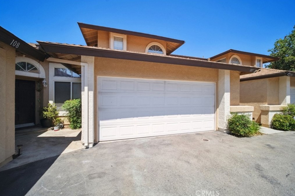 28341 Seco Canyon Rd, Santa Clarita, CA 91390-5814