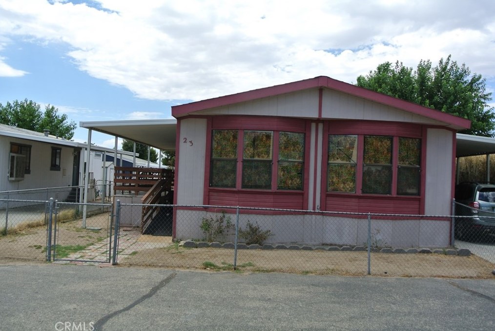 3303 Sierra #23, Tropico Village, CA 93560
