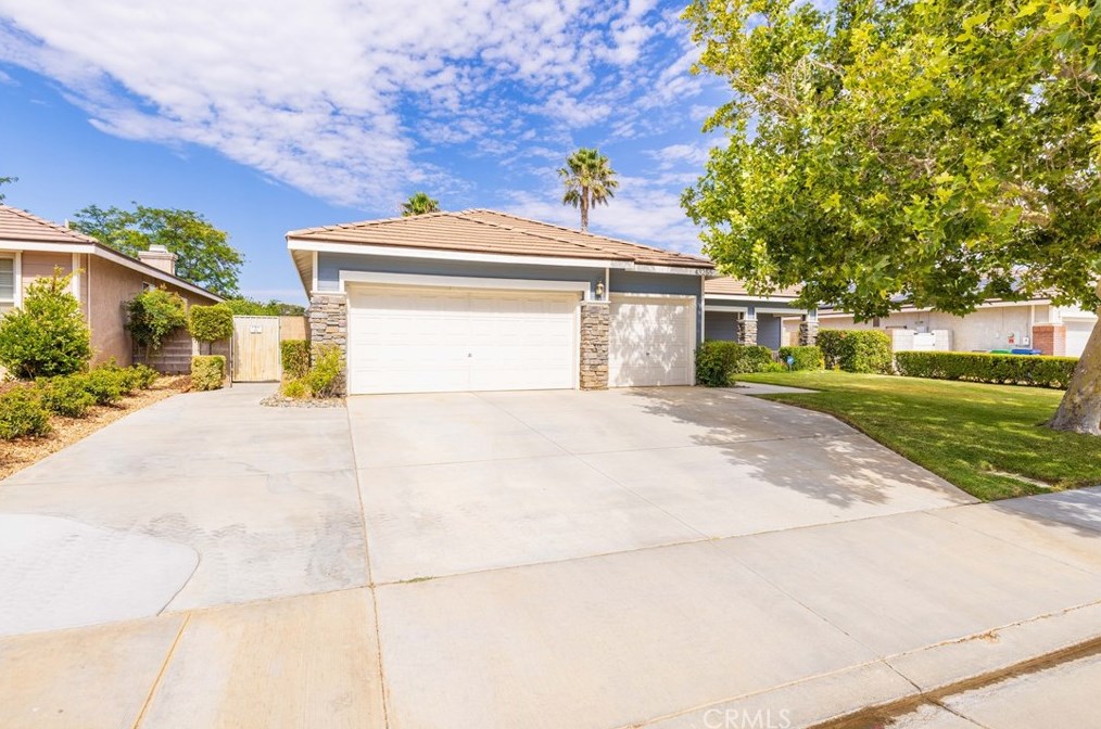 43255 Paloma Ct, Lancaster, CA 93536