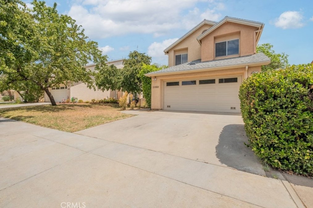 11060 Sharp Ave, San Fernando, CA 91345