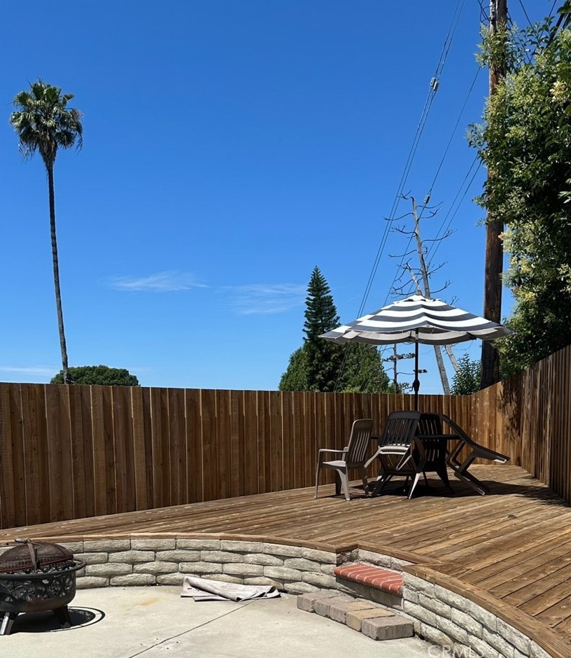 2724 Calle Olivo, Thousand Oaks, CA 91360