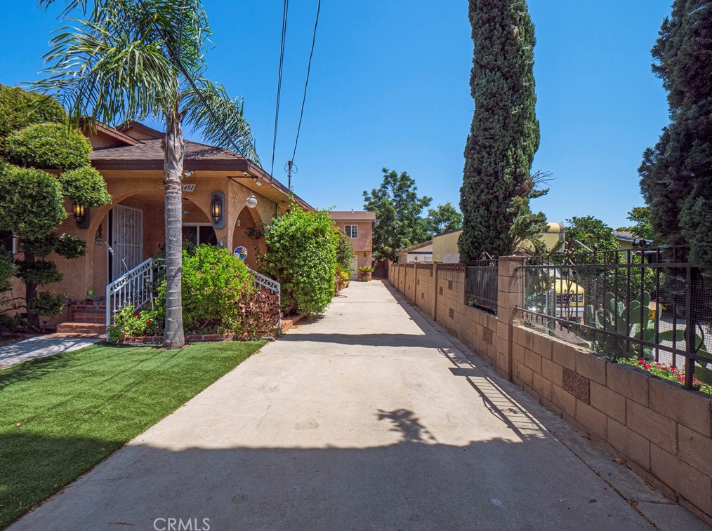 13482 Brownell St, San Fernando, CA 91340