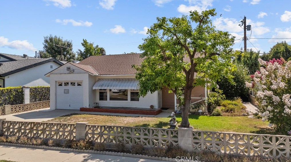 4938 Chimineas Ave, Los Angeles, CA 91356-4302