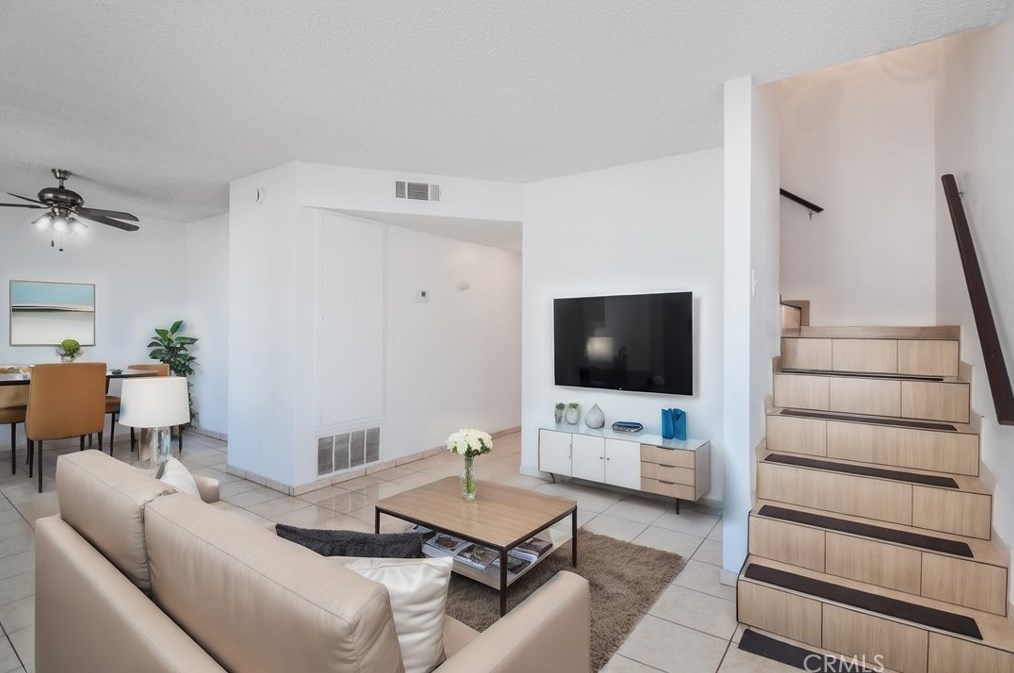 38550 22nd Street #4, Palmdale, CA 93550